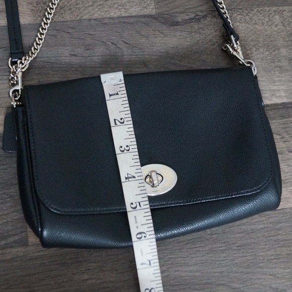 Coach Black Leather Chain Strap Convertible Shoulder Bag Crossbody - Picture 9 of 14